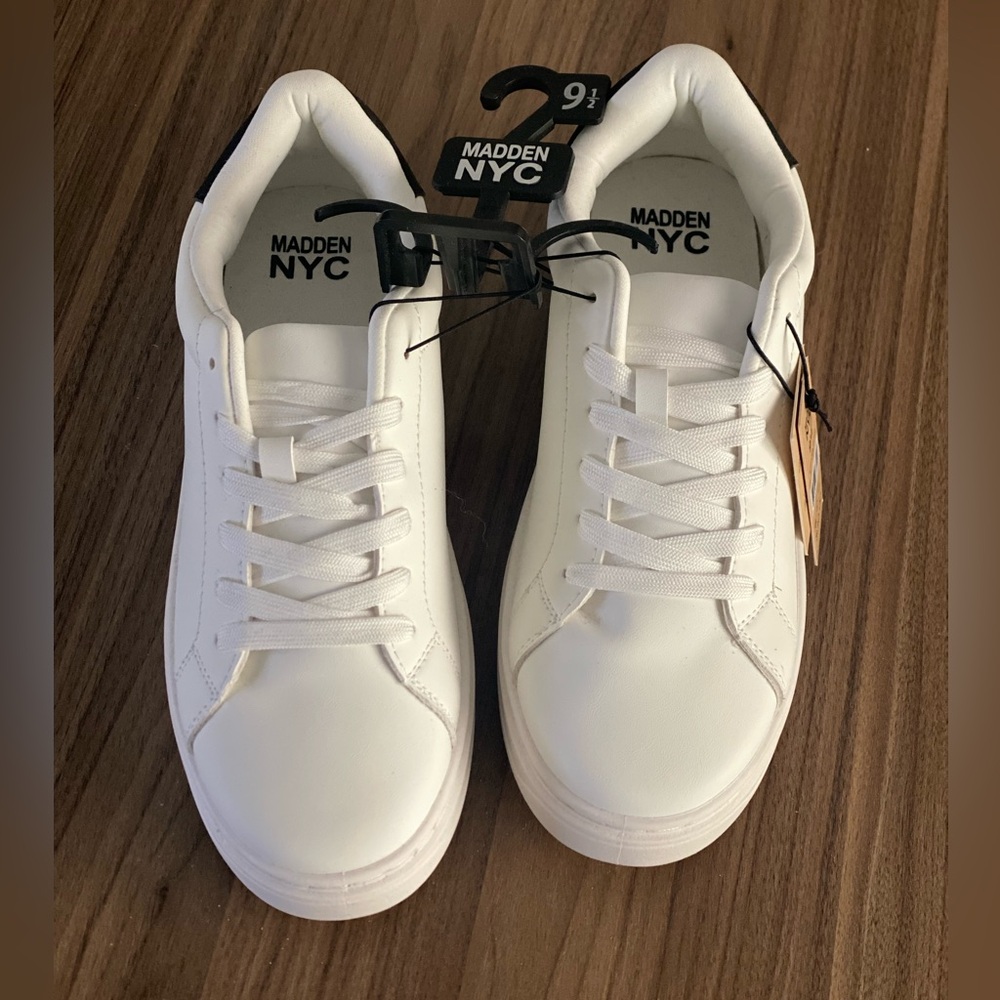 Madden NYC Women's New Sneakers, Size 9.5